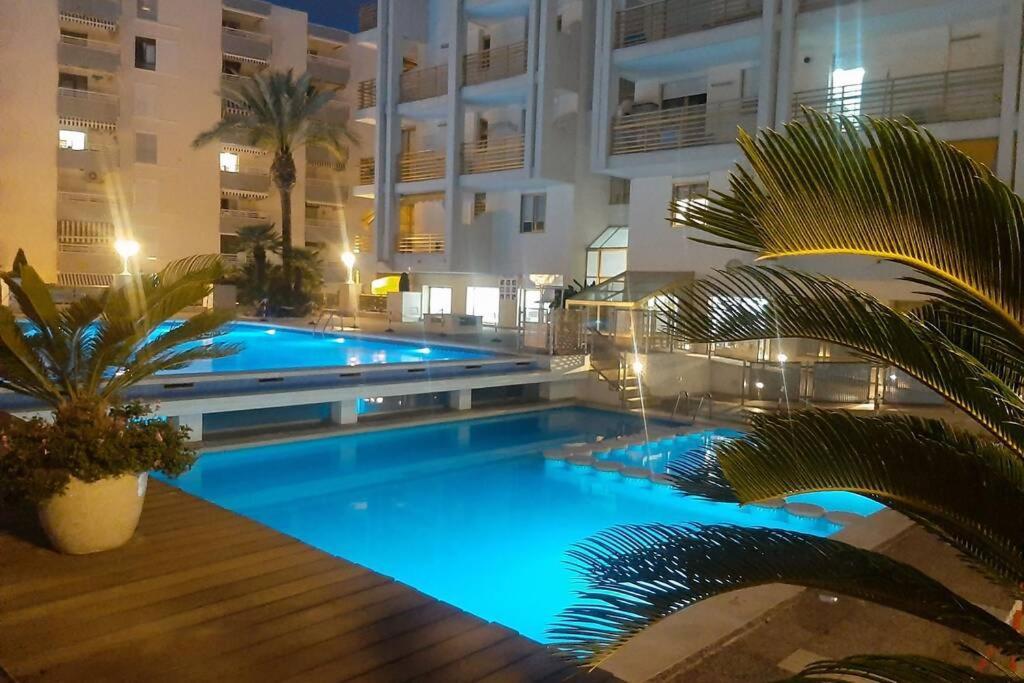 Apartamento En El Centro De Salou Esterno foto
